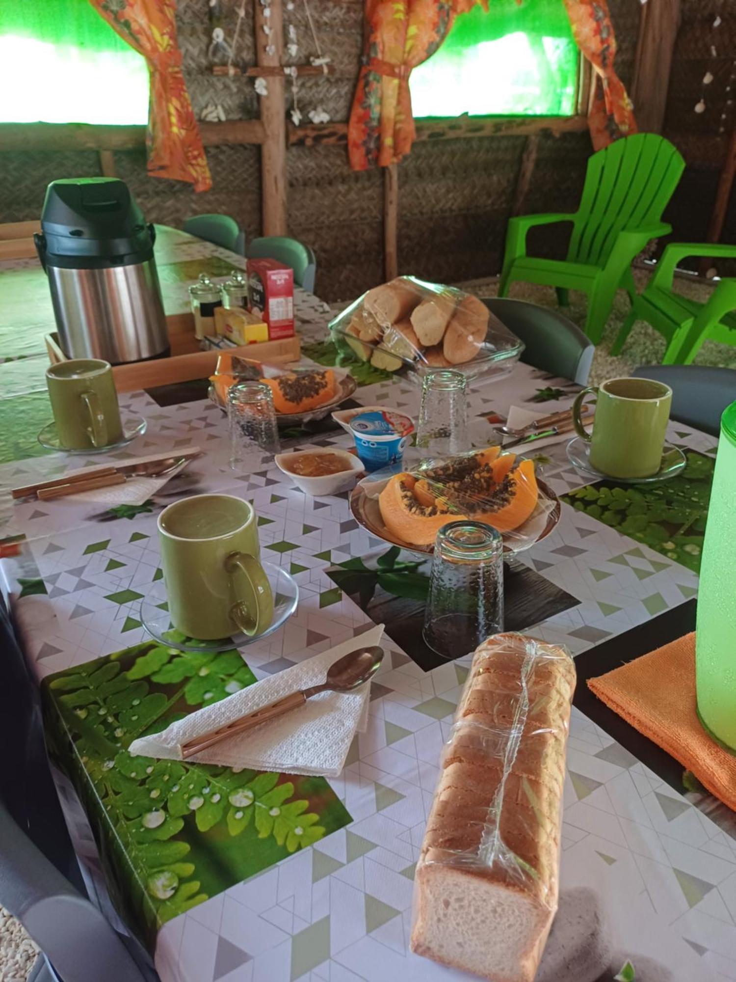 Poemanahere Island Camping A Maupiti Te-Fare-Arii Екстер'єр фото