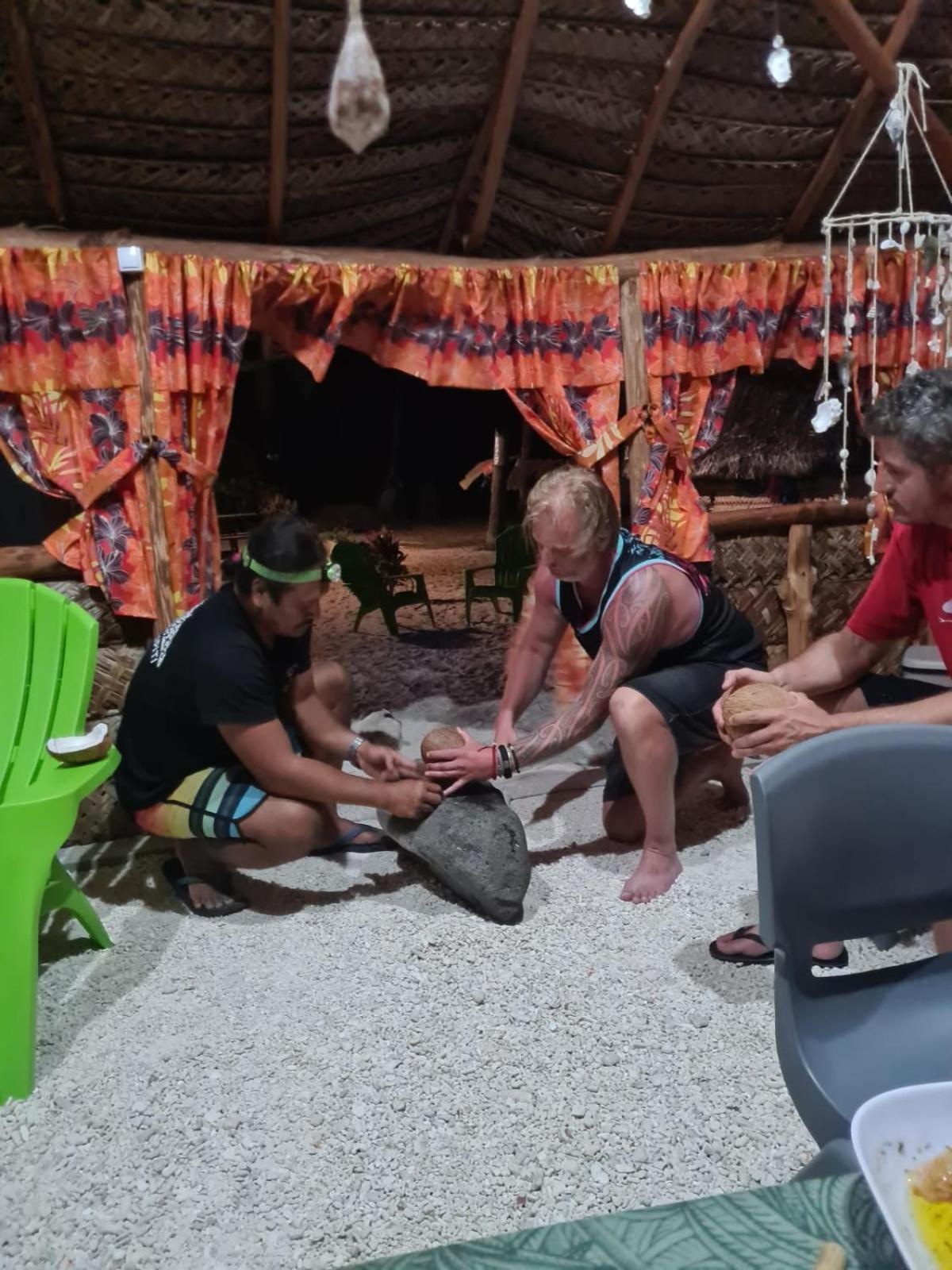 Poemanahere Island Camping A Maupiti Te-Fare-Arii Екстер'єр фото
